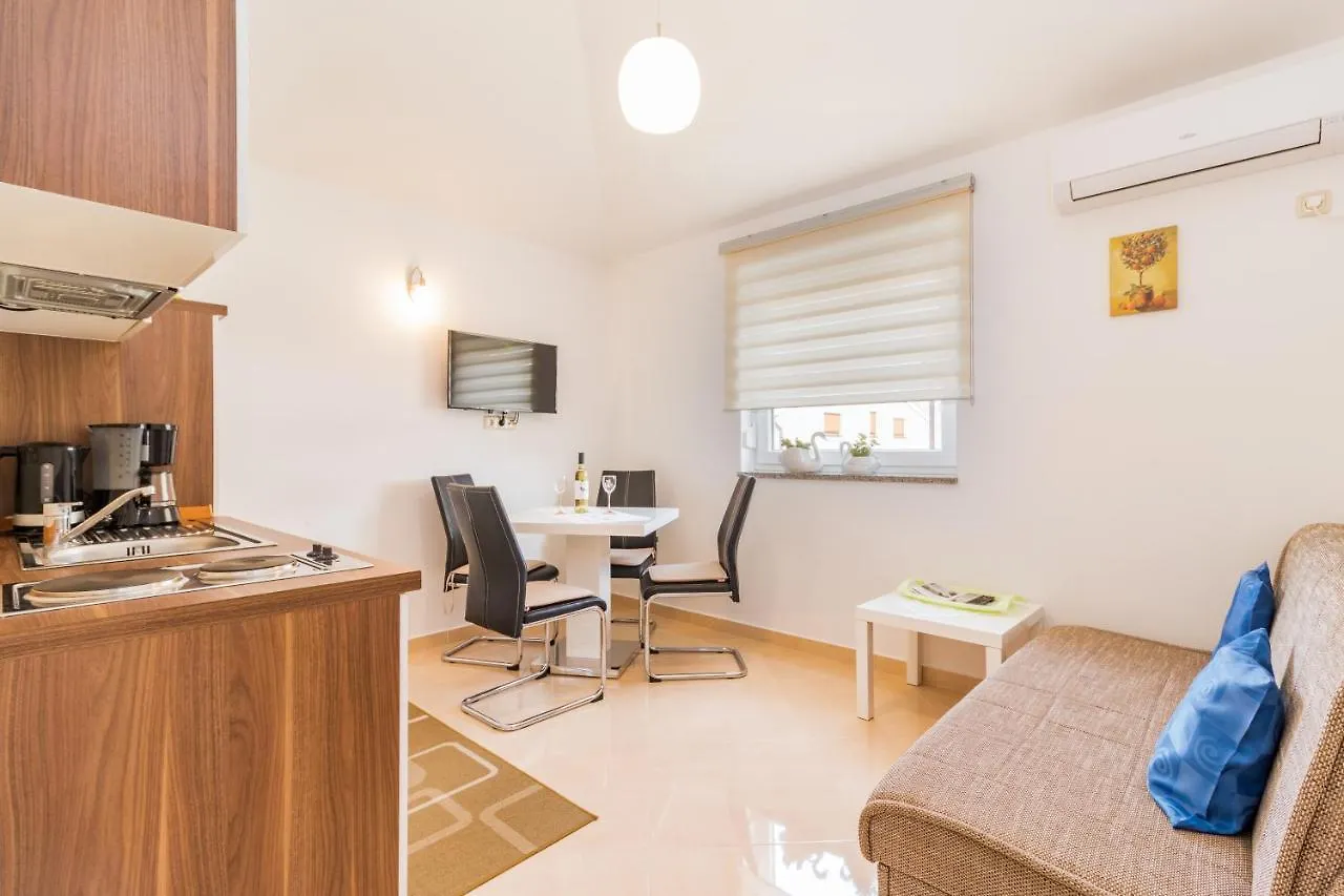 Apartment Simic In Fazana App 4