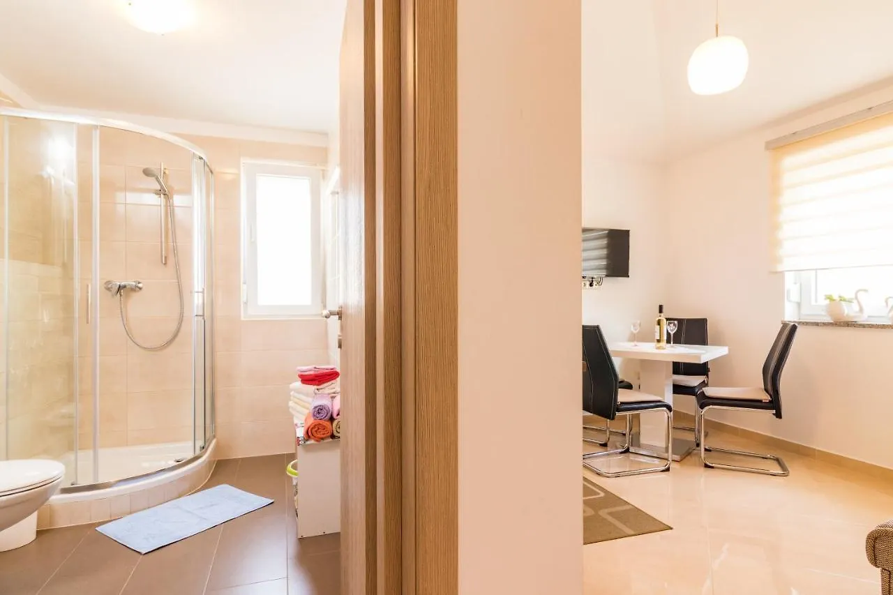 Apartment Simic In Fazana App 4